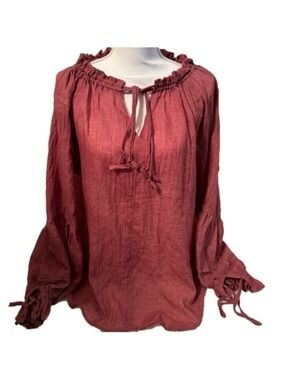 P.S. Love Smocked Cuff Poet Shirt.
NEW. Size Small. Rust/Burgundy Color